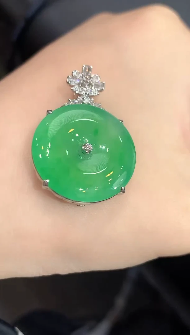 颈饰18K金镶嵌翡翠142-吊坠