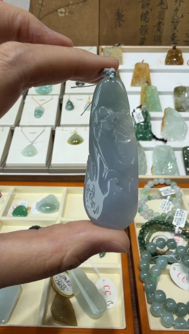 未镶嵌挂件翡翠?****?A货翡翠多样性孤品