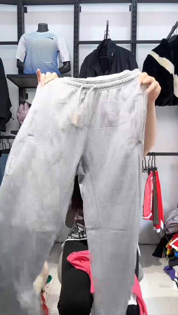 2144    编码  耐克卫衣服饰过款为准 尺码