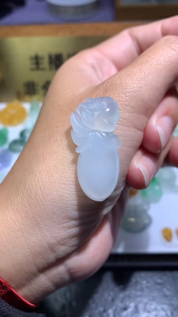 未镶嵌定制翡翠毛货