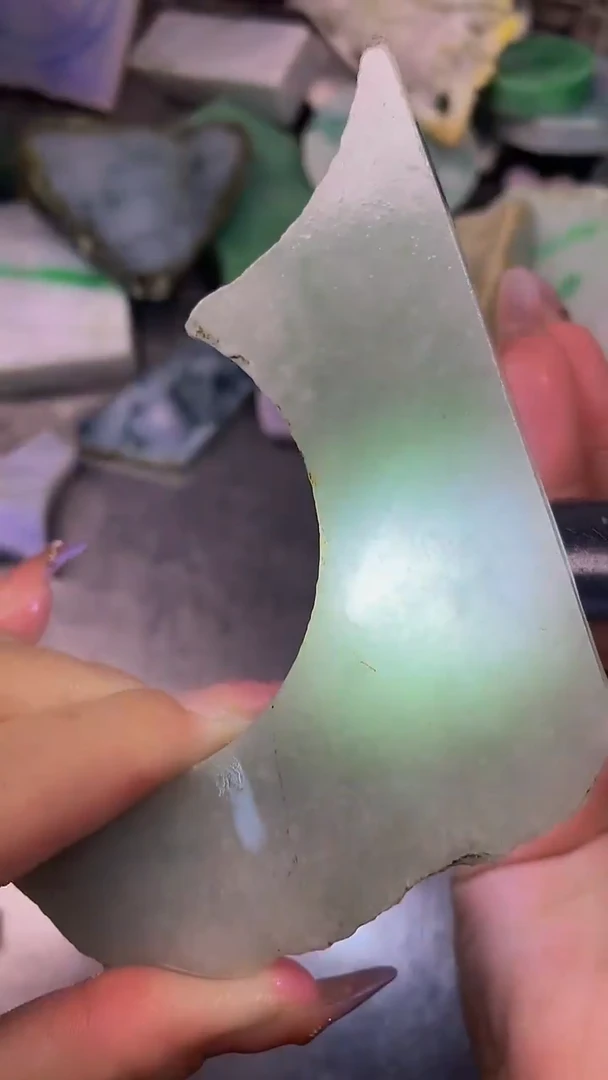 翡翠散珠未镶嵌玉上缘天然翡翠879