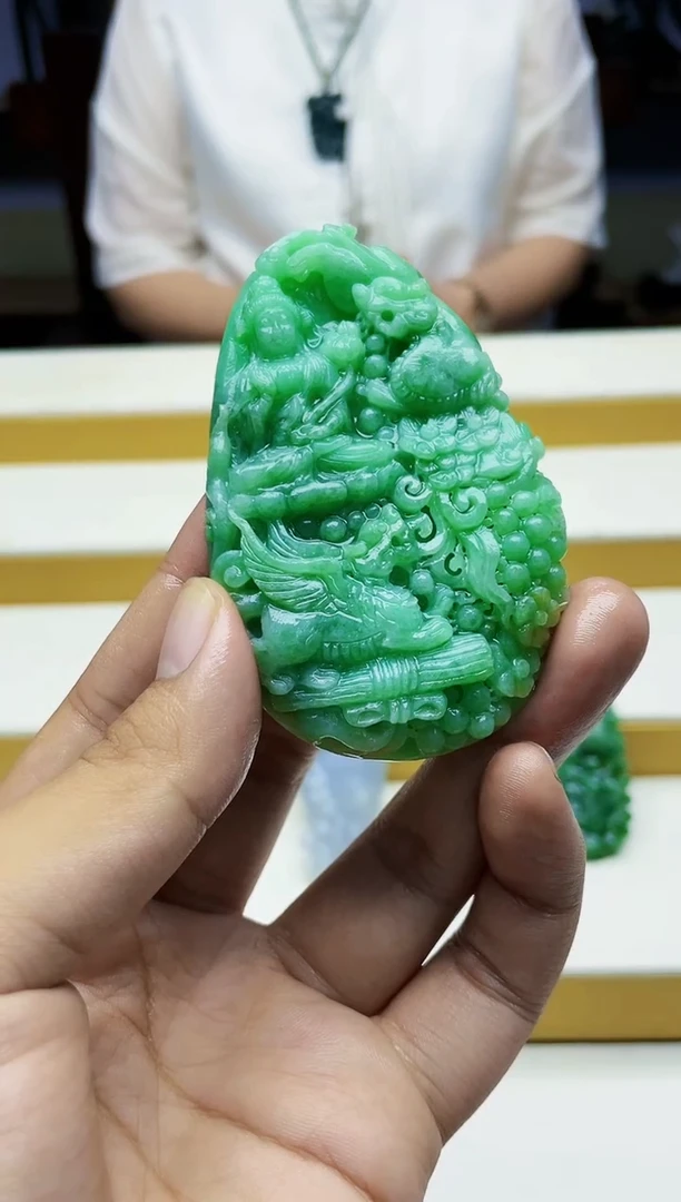 定制翡翠未镶嵌毛货06160079