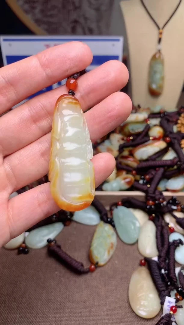 【闪购商品】和田玉颈饰未镶嵌1