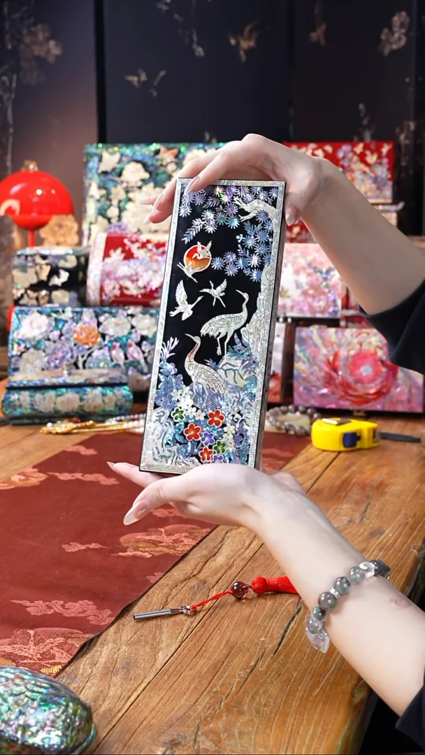 【闪购商品】瓷片螺钿工艺香椿木首饰盒