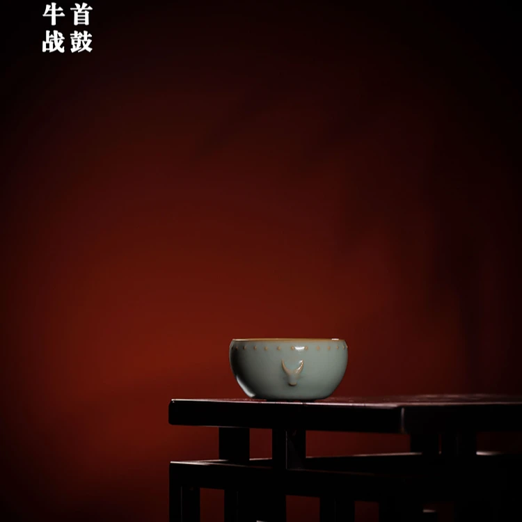 【问鼎】问鼎汝瓷/鼎峰系列/天青/牛首大战鼓杯