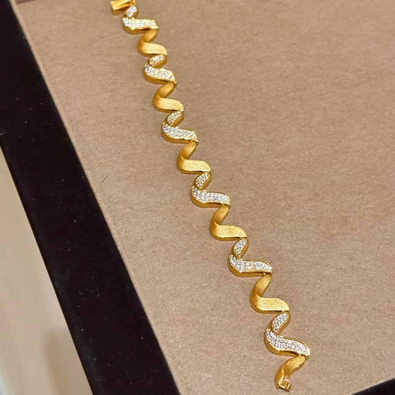 铜合金手链 意大利拉丝爆闪水波纹手饰轻奢中古叠戴精致金色手链