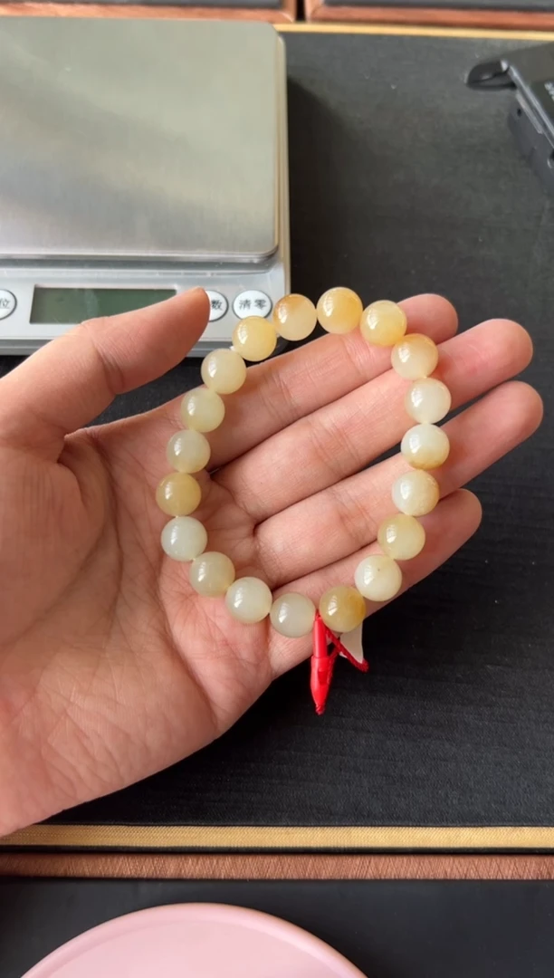 【闪购商品】和田玉手串未镶嵌且末金山微色差卡10