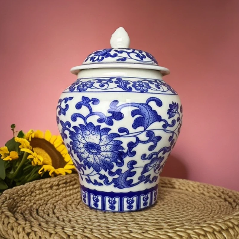 高端缠枝莲小将军罐