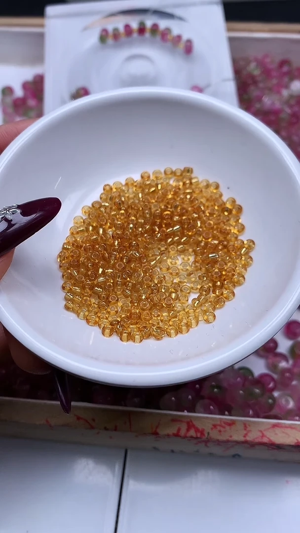 未镶嵌散珠玛瑙/玉髓E102 金色隔珠3*3mm110颗8元