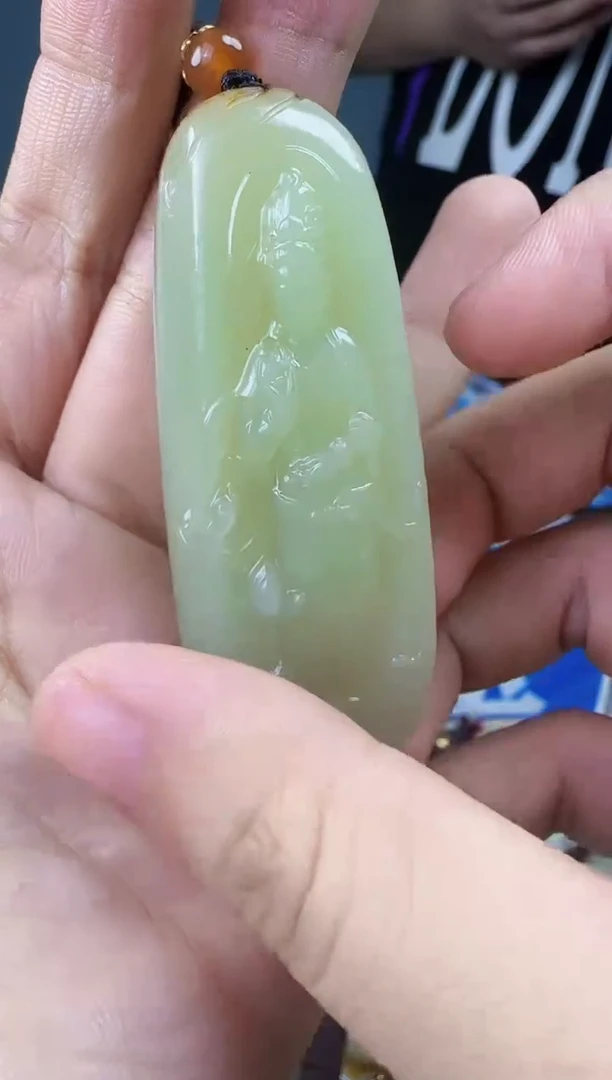 和田玉未镶嵌颈饰1