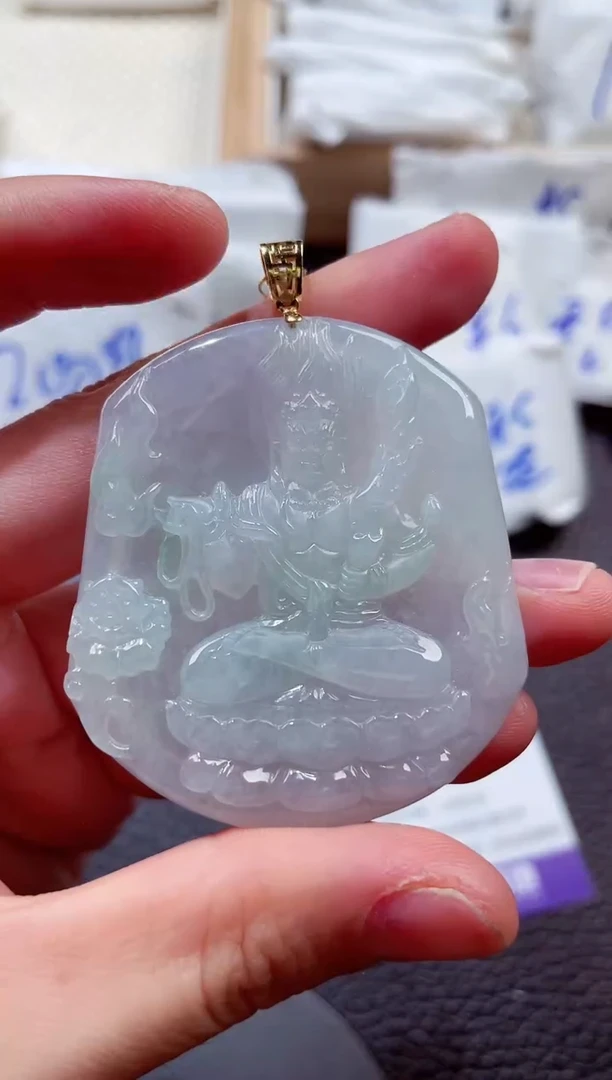 颈饰18K金镶嵌翡翠00005934不动