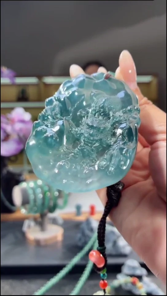 吊坠(不含链)未镶嵌翡翠龙牌