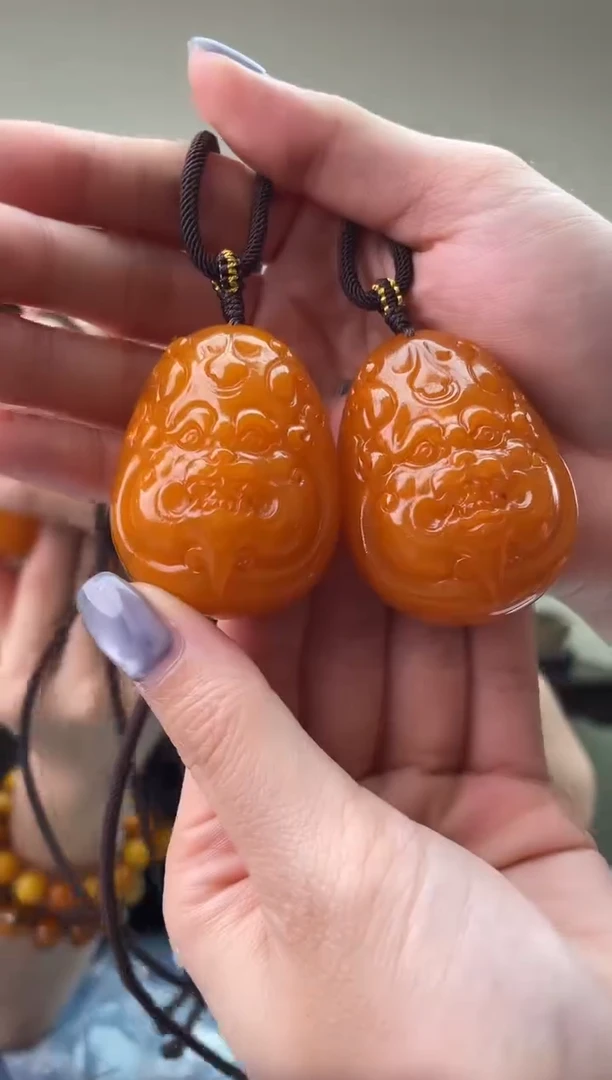 蜜蜡未镶嵌珠宝奇石T024 微瑕假一罚十多样性发其一