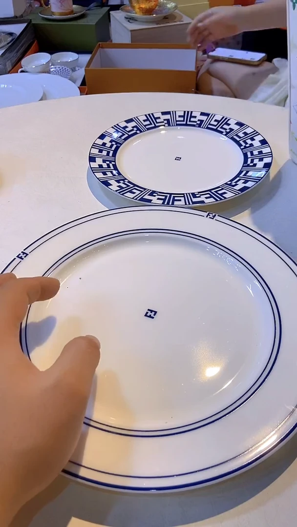 杯鸿辉家品牌瓷器，京东包邮！