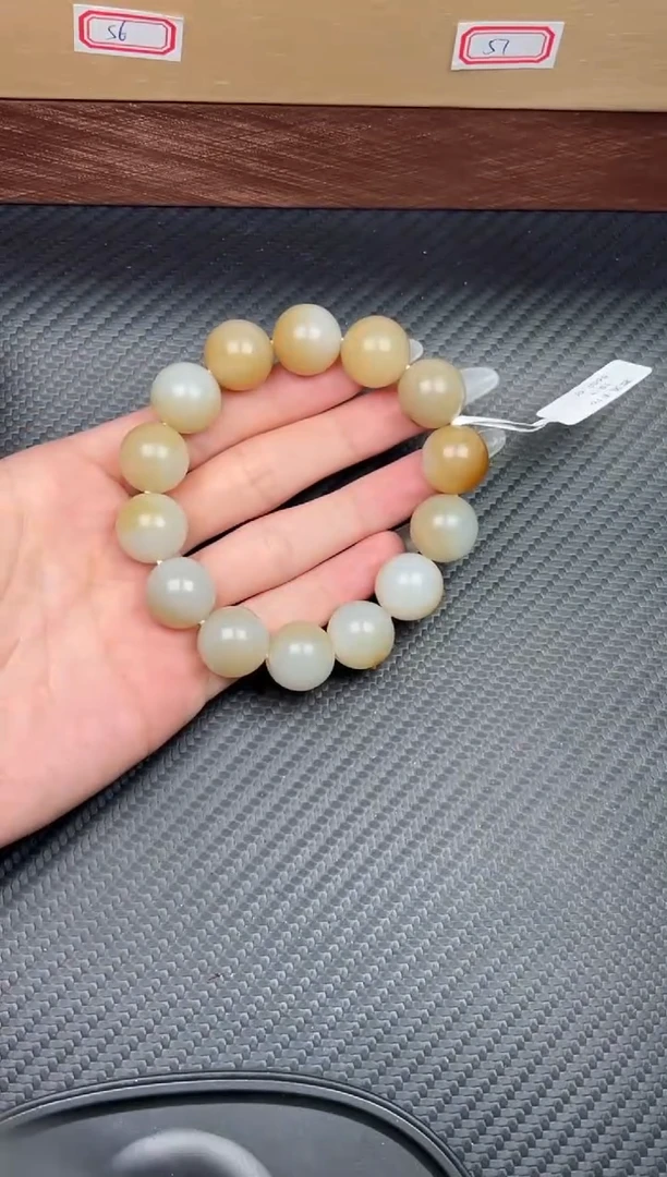 未镶嵌手串和田玉若羌微色差卡16手串J