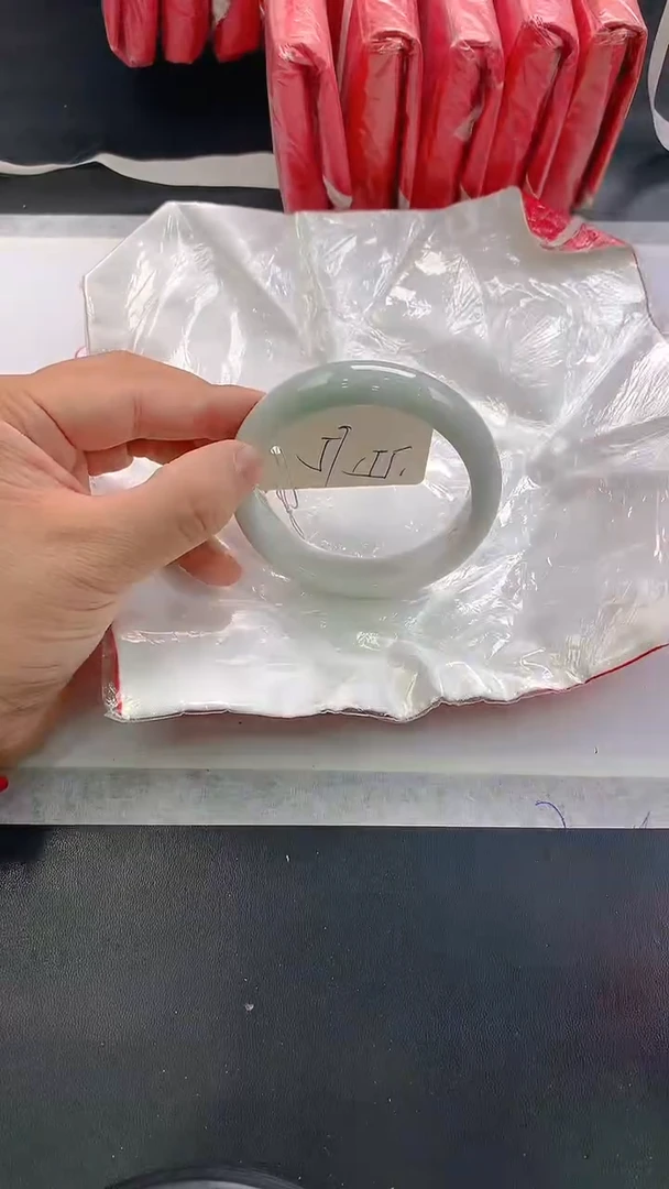 未镶嵌手镯翡翠155