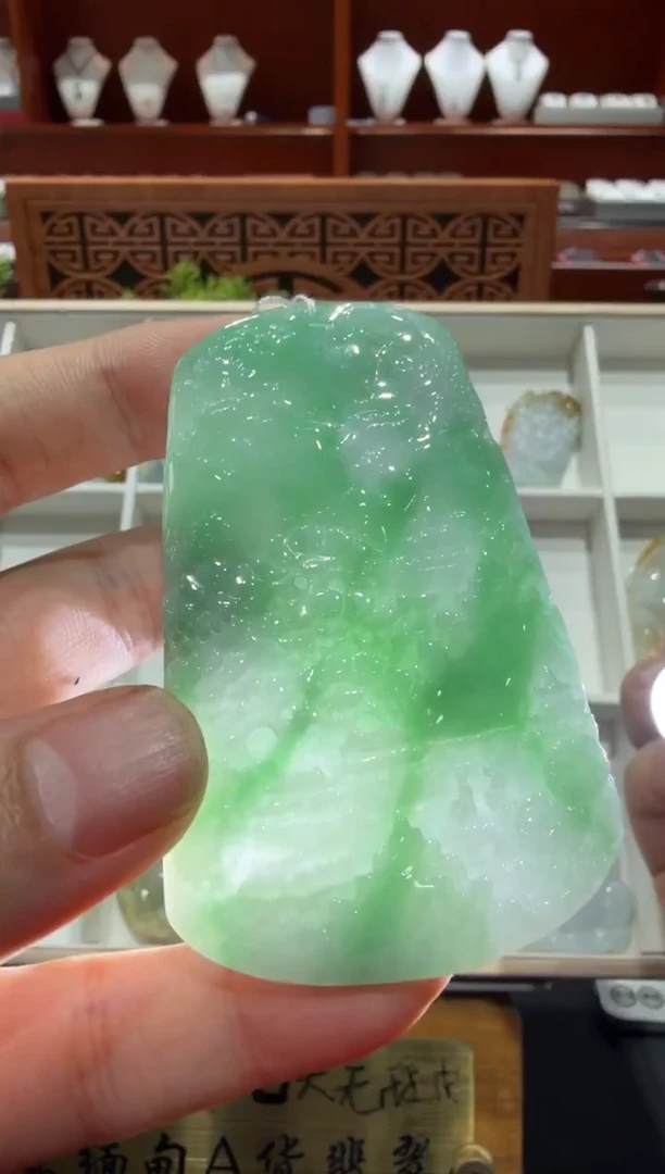 未镶嵌挂件翡翠A货翡翠多样性孤品