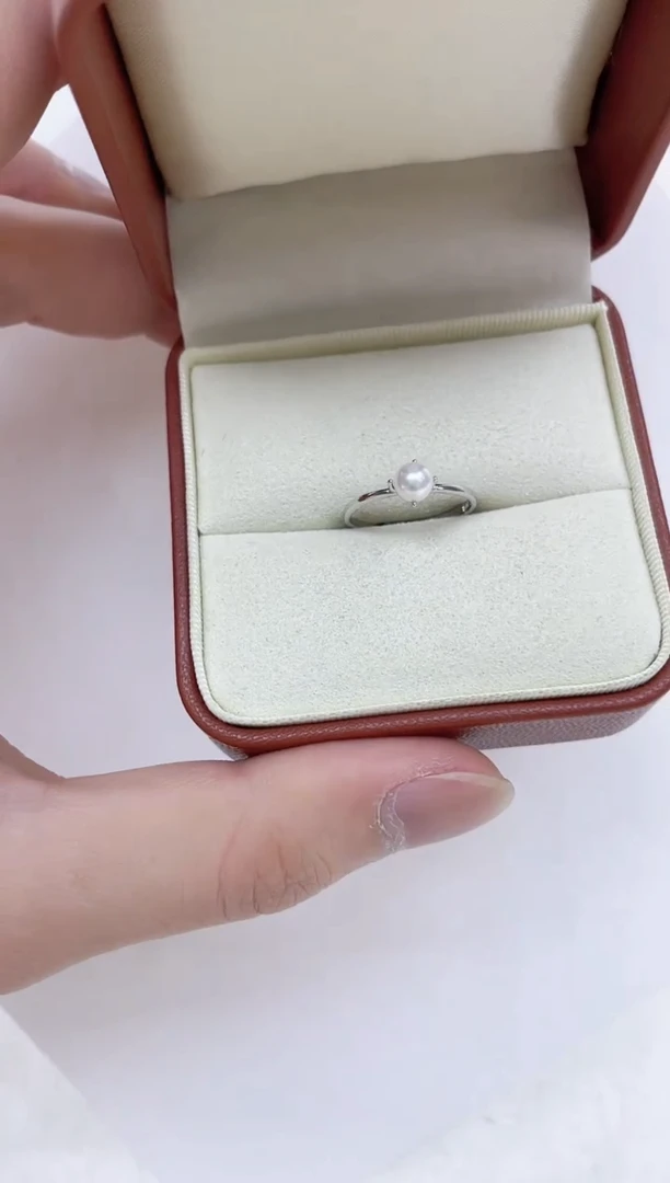 银S925镶嵌海水珍珠戒指海水珍珠戒指