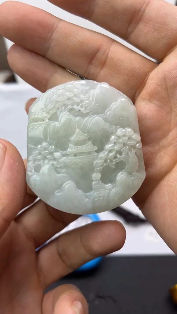 颈饰未镶嵌翡翠山*情天然翡翠