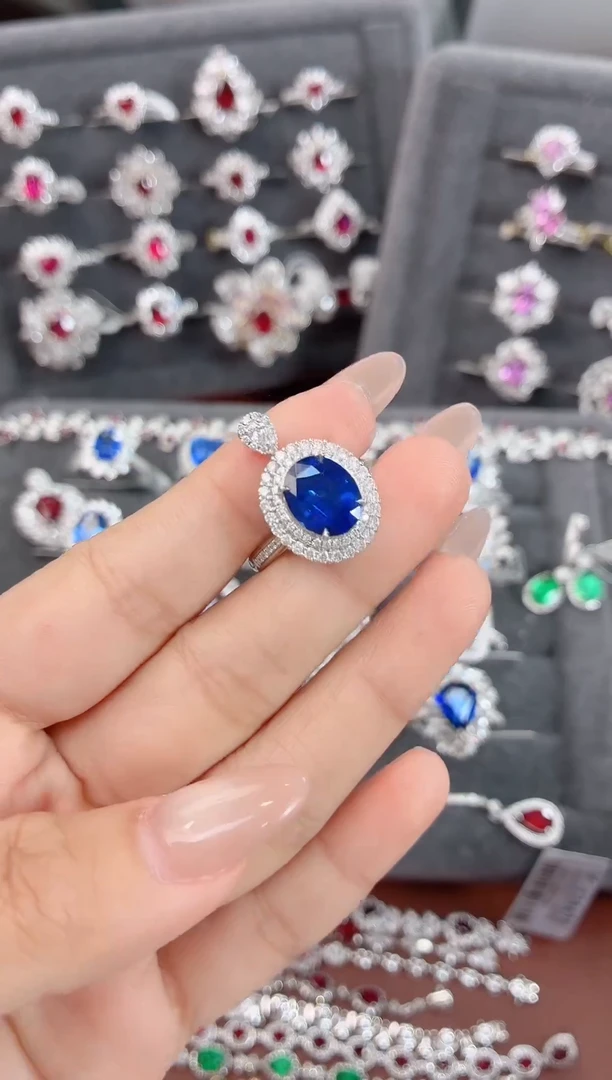 戒指+吊坠两用款蓝宝石18K金镶嵌梵*音-