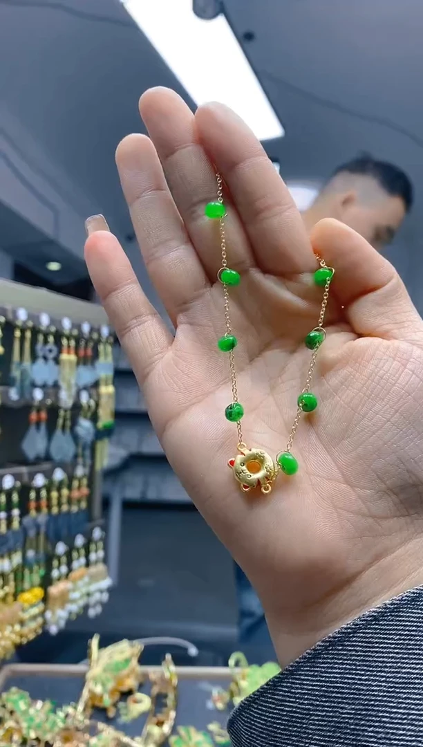 【闪购商品】翡翠耳饰合金0379翡翠手链