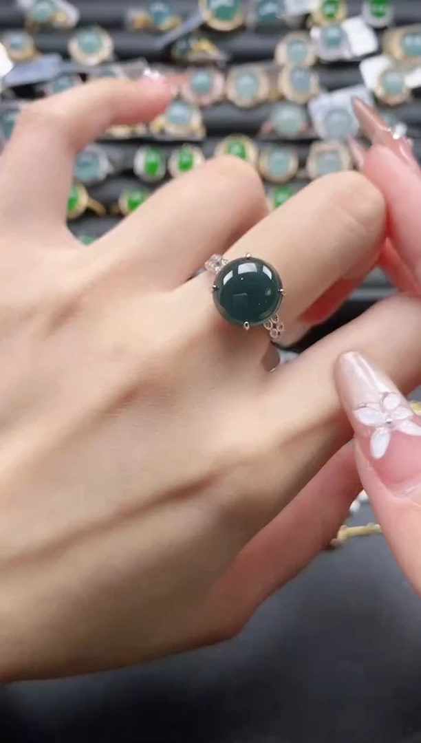 【闪购商品】翡翠戒指银S925镶嵌51511