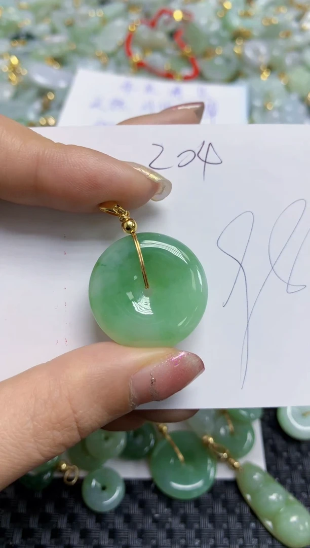 【闪购商品】翡翠颈饰合金天然A货翡翠