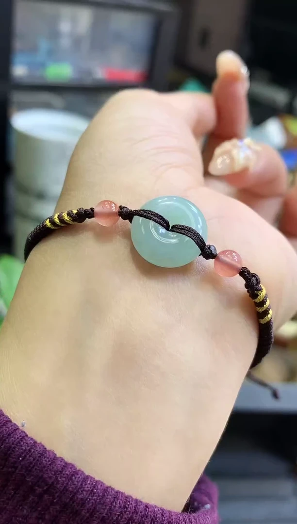 未镶嵌挂件翡翠手绳