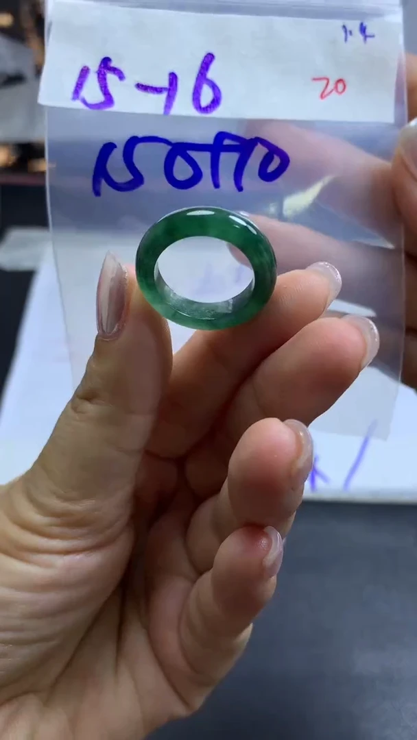 未镶嵌定制翡翠毛货需精细抛光拍一发一