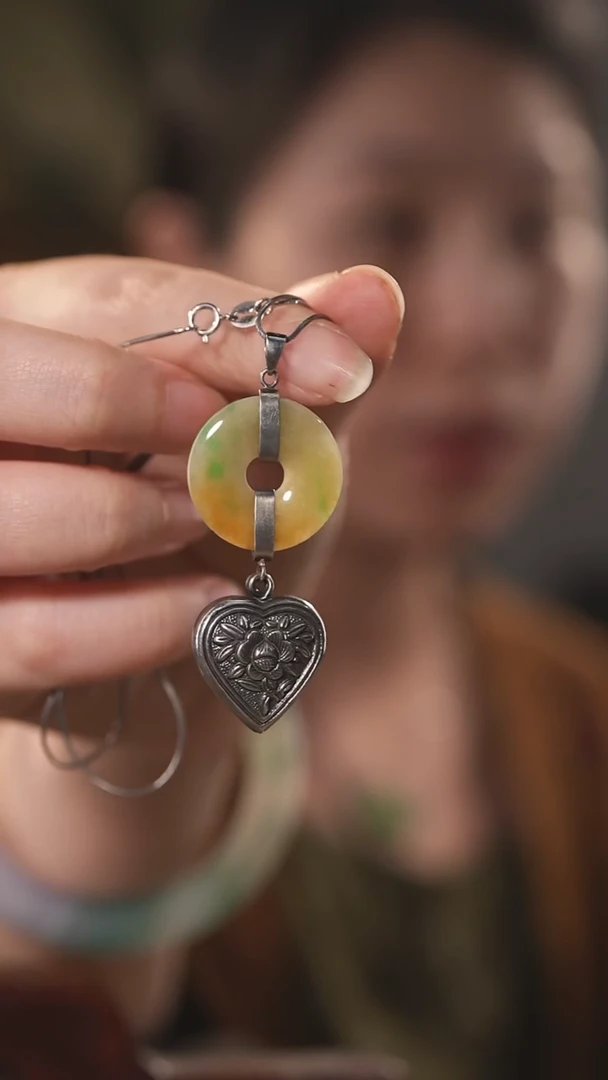 项链银S925镶嵌翡翠925银镶嵌翡翠项链