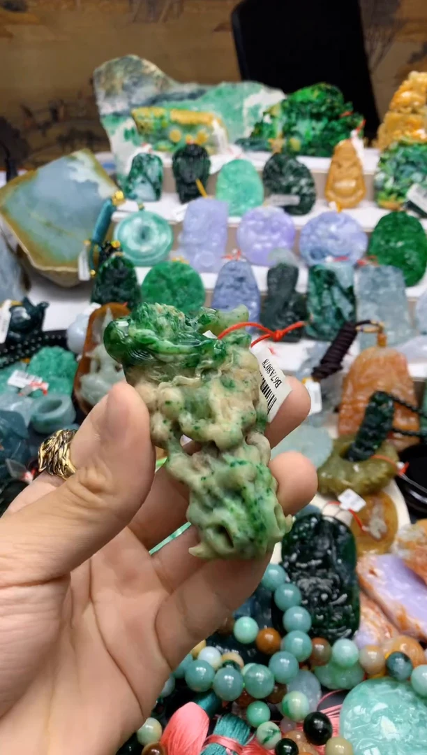 颈饰未镶嵌翡翠快***树天然A货翡翠