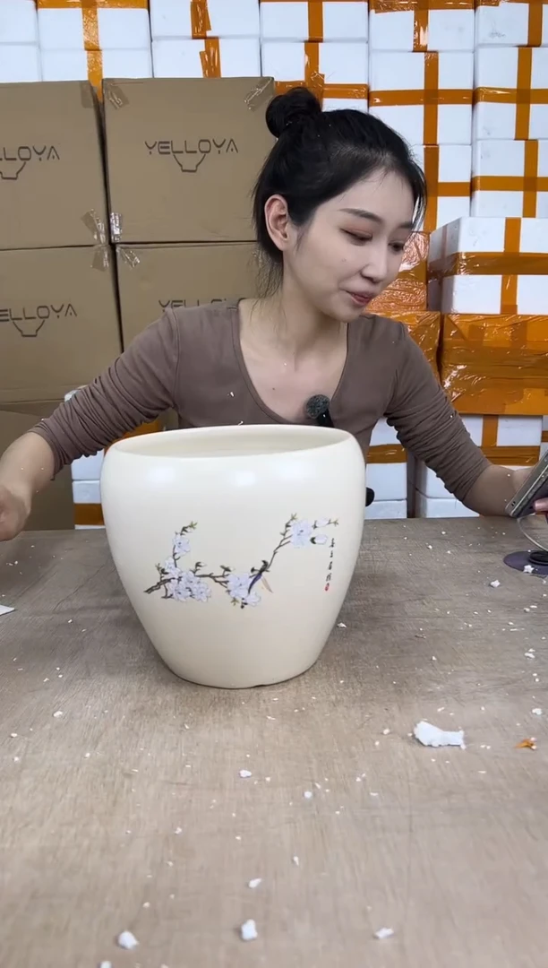蛋型喜上米黄中号19x19