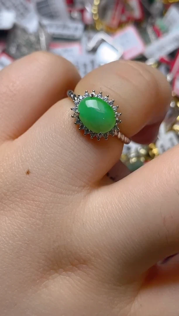 银S925镶嵌戒指翡翠百内无证书