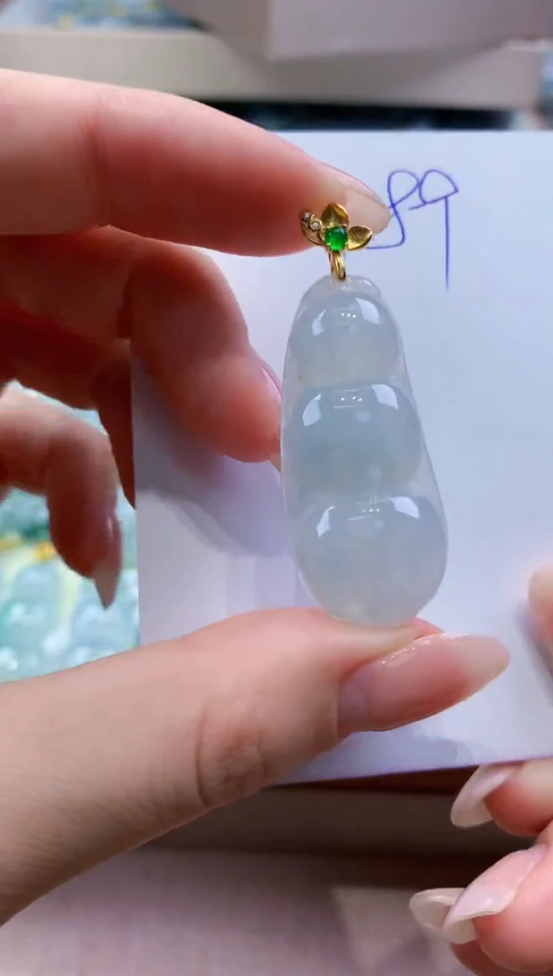 颈饰未镶嵌翡翠 天然缅甸a货翡翠