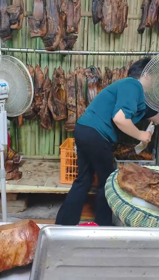腊肉 腊排骨直播间
