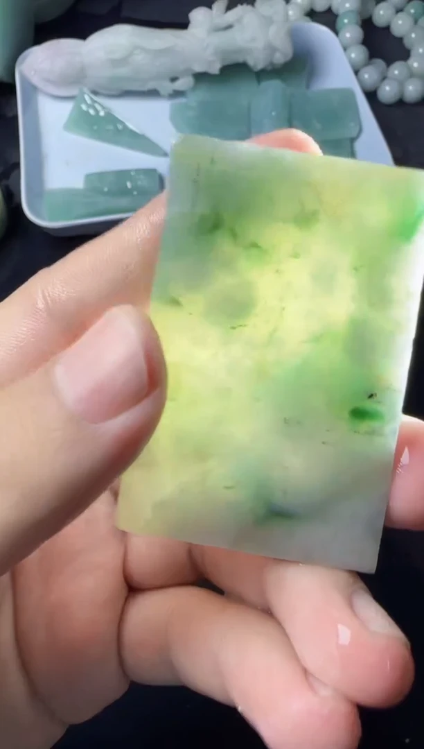 【闪购商品】翡翠颈饰未镶嵌132翡翠