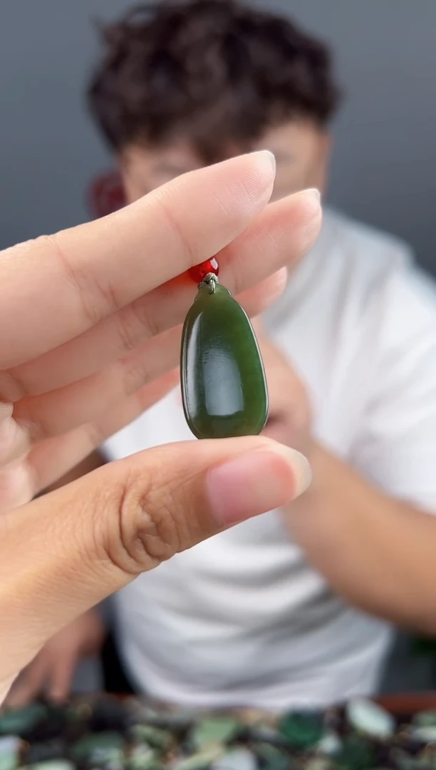 颈饰未镶嵌和田玉拍一发一，多样性发货