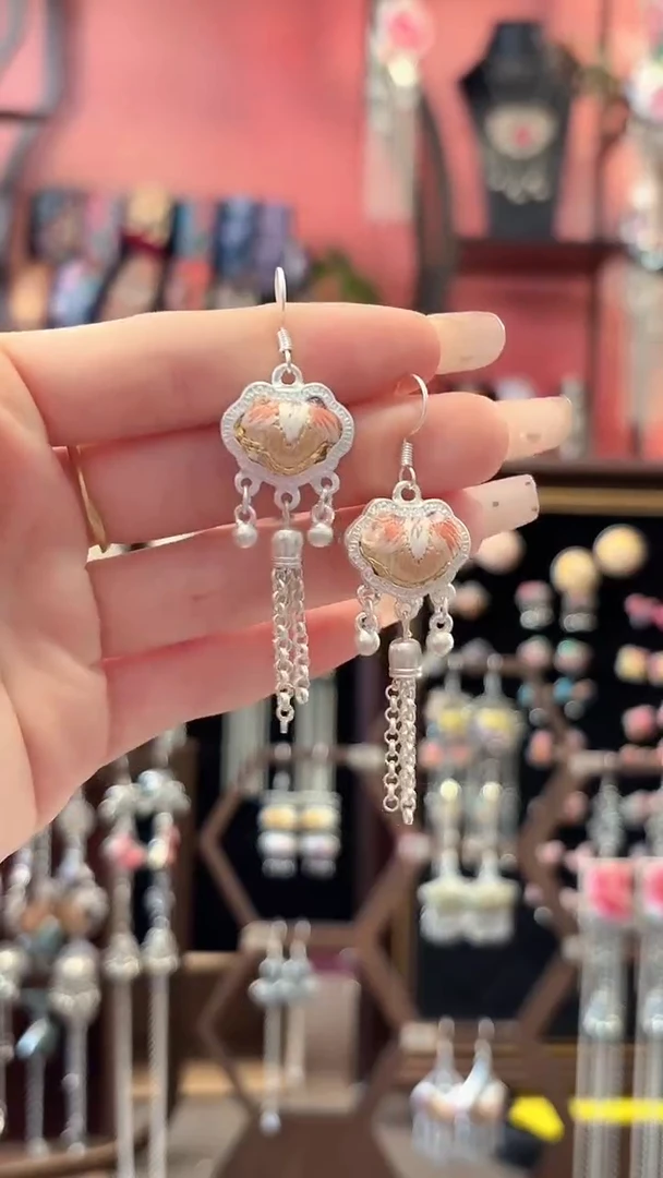 织绣 云织谣民族风精美饰品  50