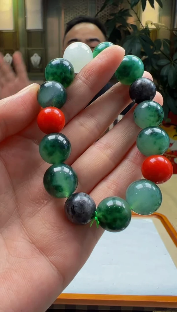 颈饰未镶嵌翡翠QY2025-9-2-25