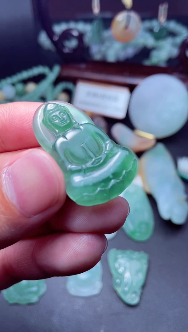 未镶嵌定制翡翠a货翡翠