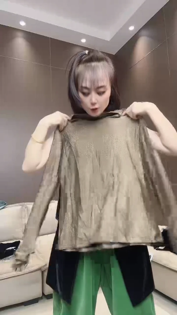 金色小衫4XL码大漂亮