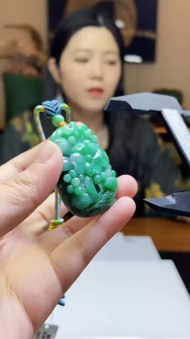 未镶嵌定制翡翠吊坠103