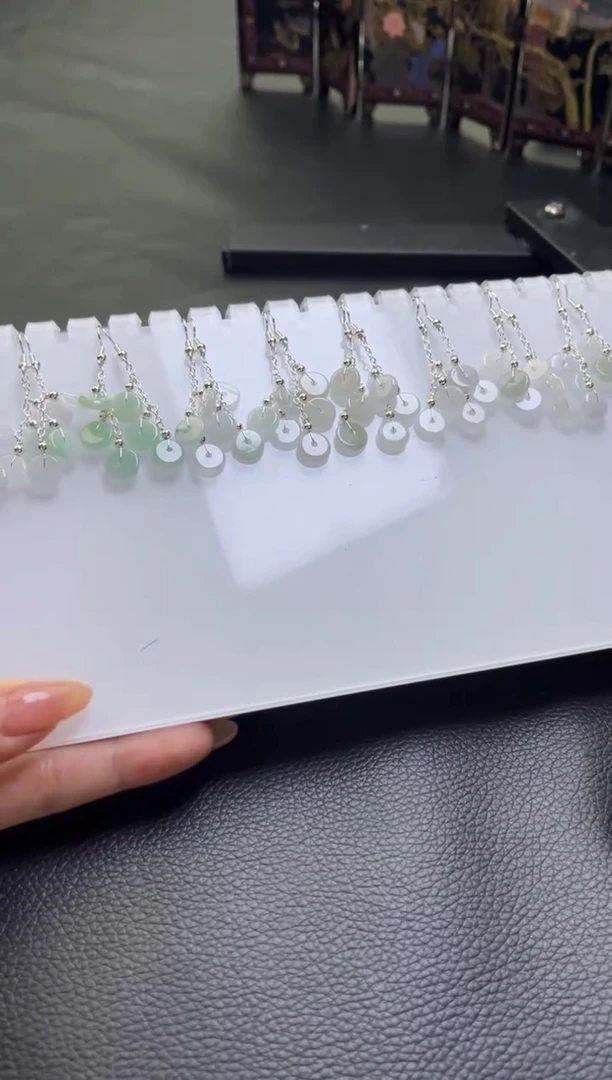 未镶嵌翡翠耳饰K276多样性发一对