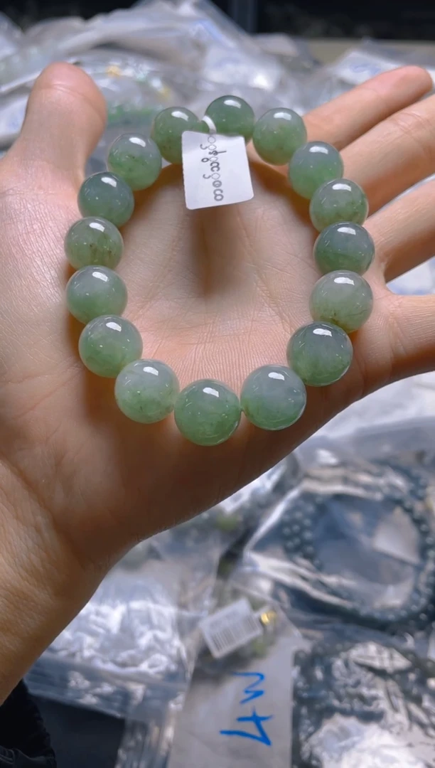 未镶嵌定制翡翠珠串