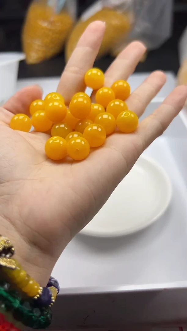 未镶嵌颈饰玛瑙/玉髓w1924冰鸡油黄12mm*10颗