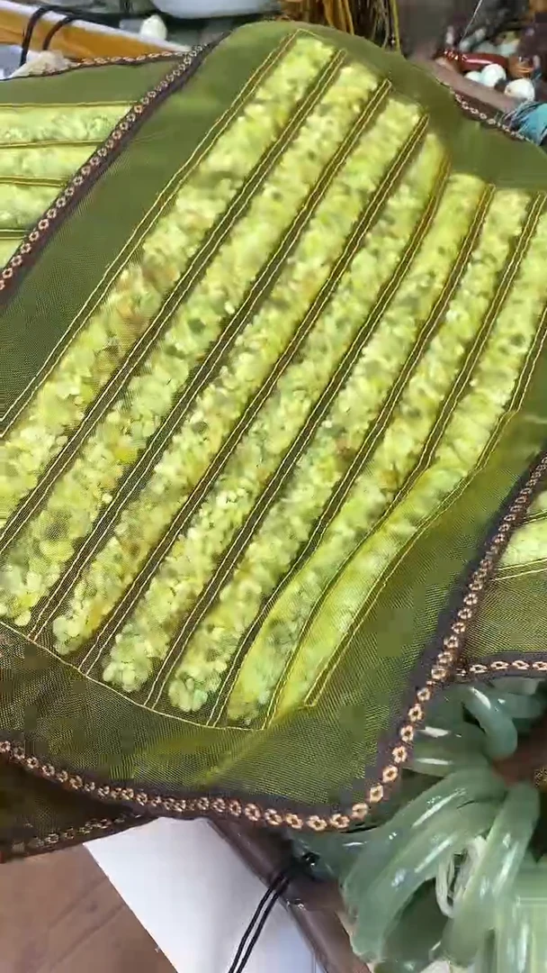 蛇纹石玉未镶嵌枕链多样性发货其中之一