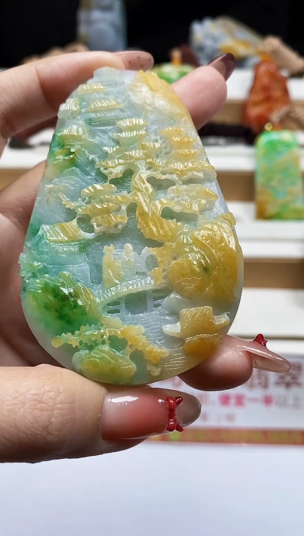 颈饰未镶嵌翡翠翡翠A货