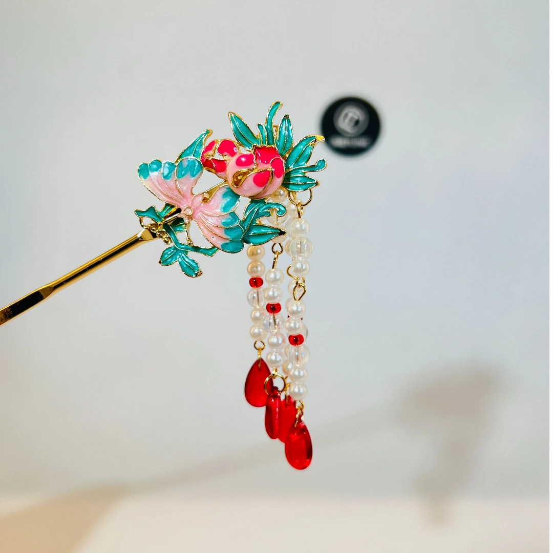 蝶恋花，原创景泰蓝烧蓝蝴蝶步摇琉璃流苏发簪发钗（206）