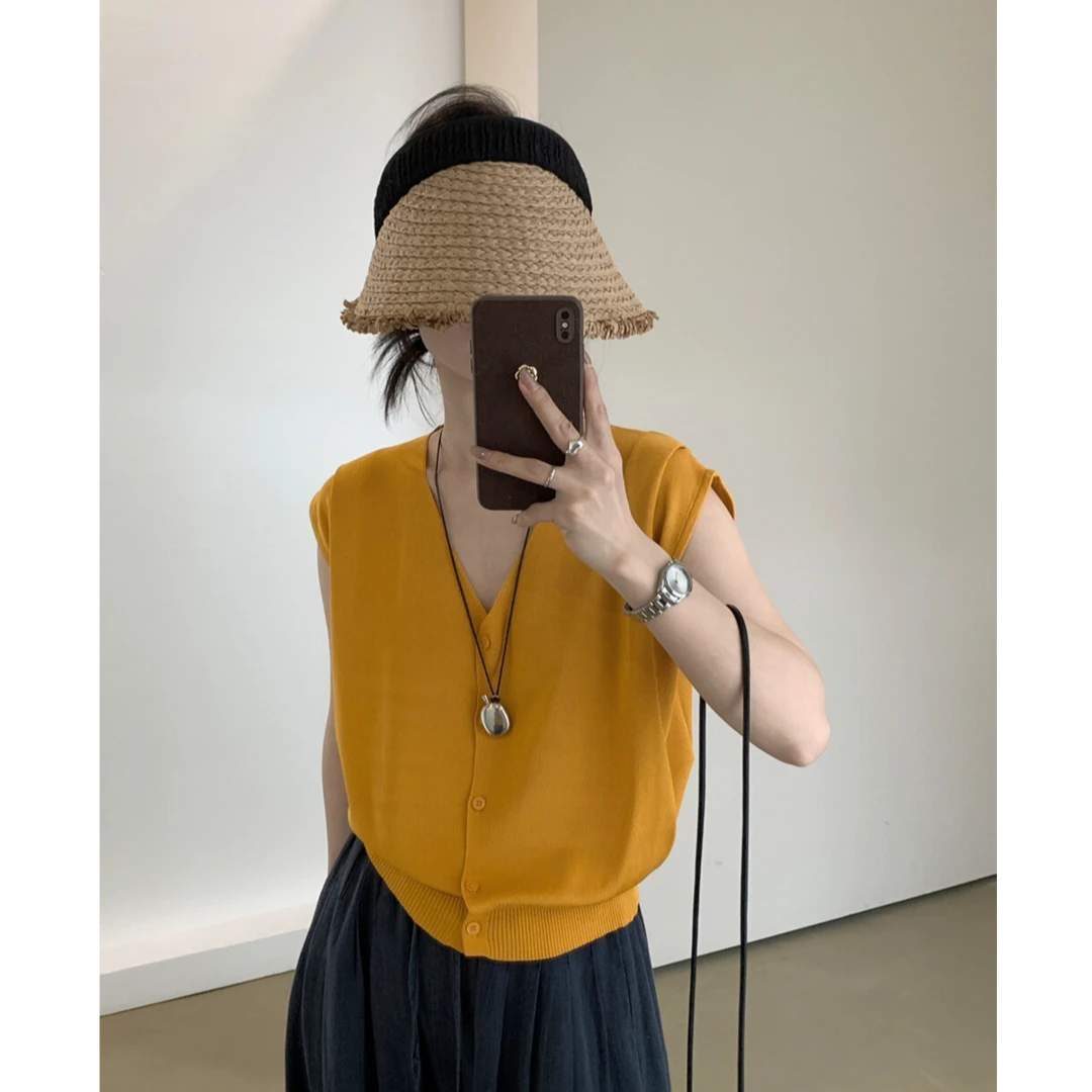 老钱风早秋简约休闲V领宽松纯色短款无袖针织衫夏季薄款外穿韩版