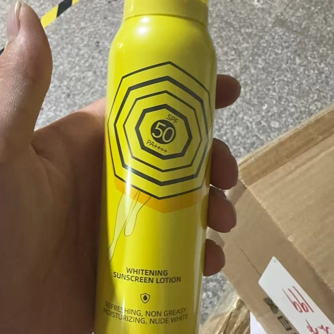 防晒喷雾保湿补水